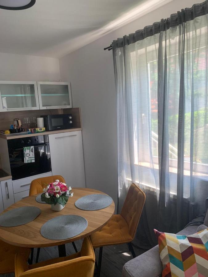 Apartman Na Jezeru 萨格勒布 外观 照片