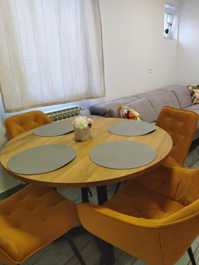 Apartman Na Jezeru 萨格勒布 外观 照片