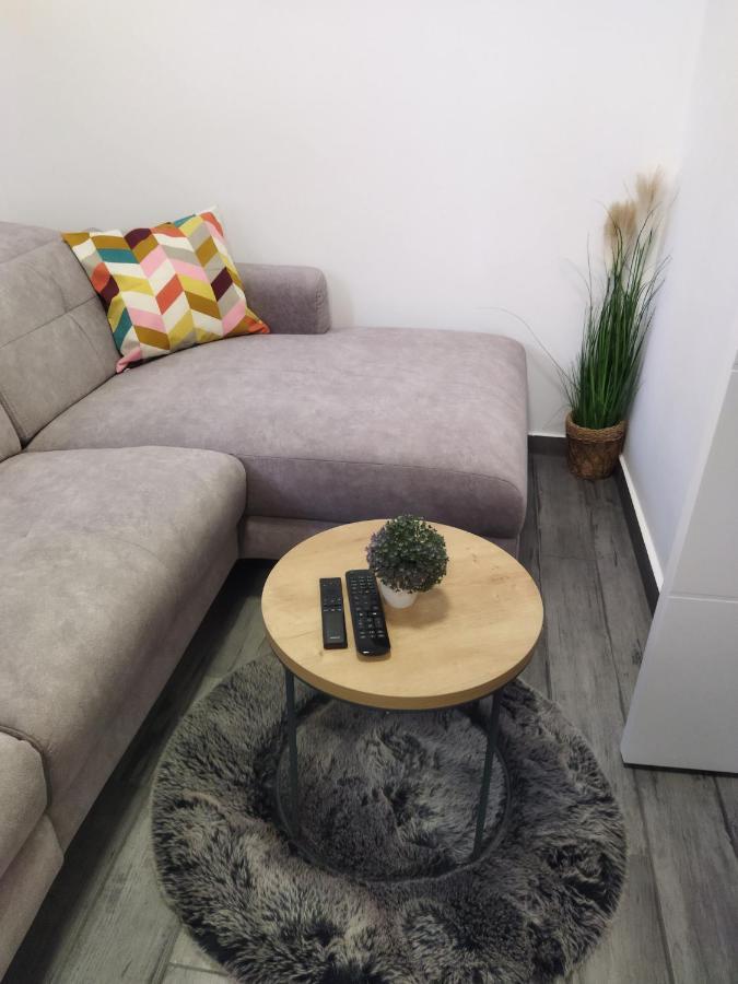 Apartman Na Jezeru 萨格勒布 外观 照片