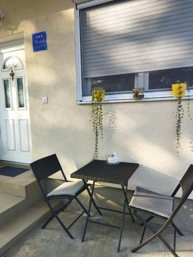 Apartman Na Jezeru 萨格勒布 外观 照片