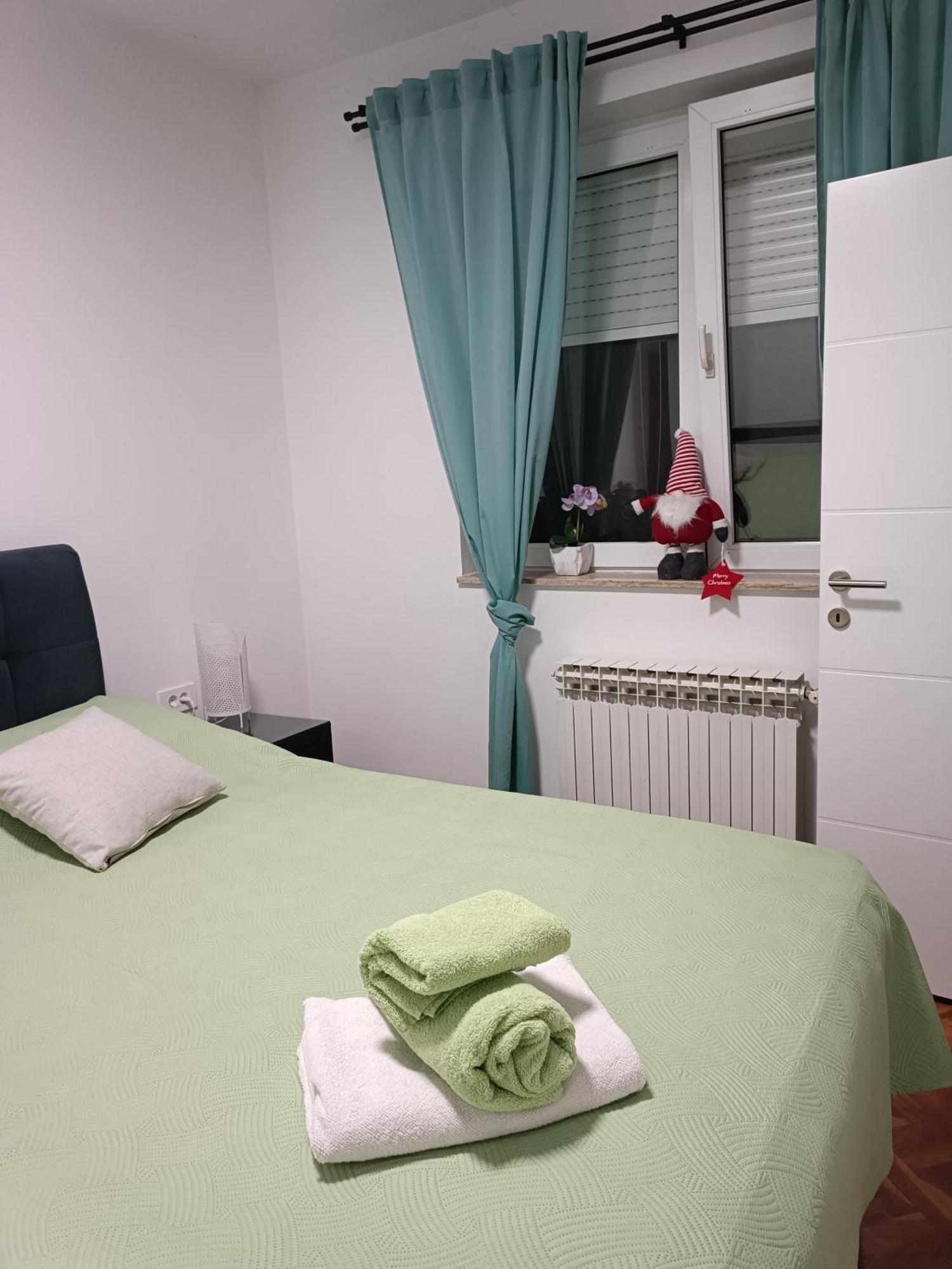 Apartman Na Jezeru 萨格勒布 外观 照片