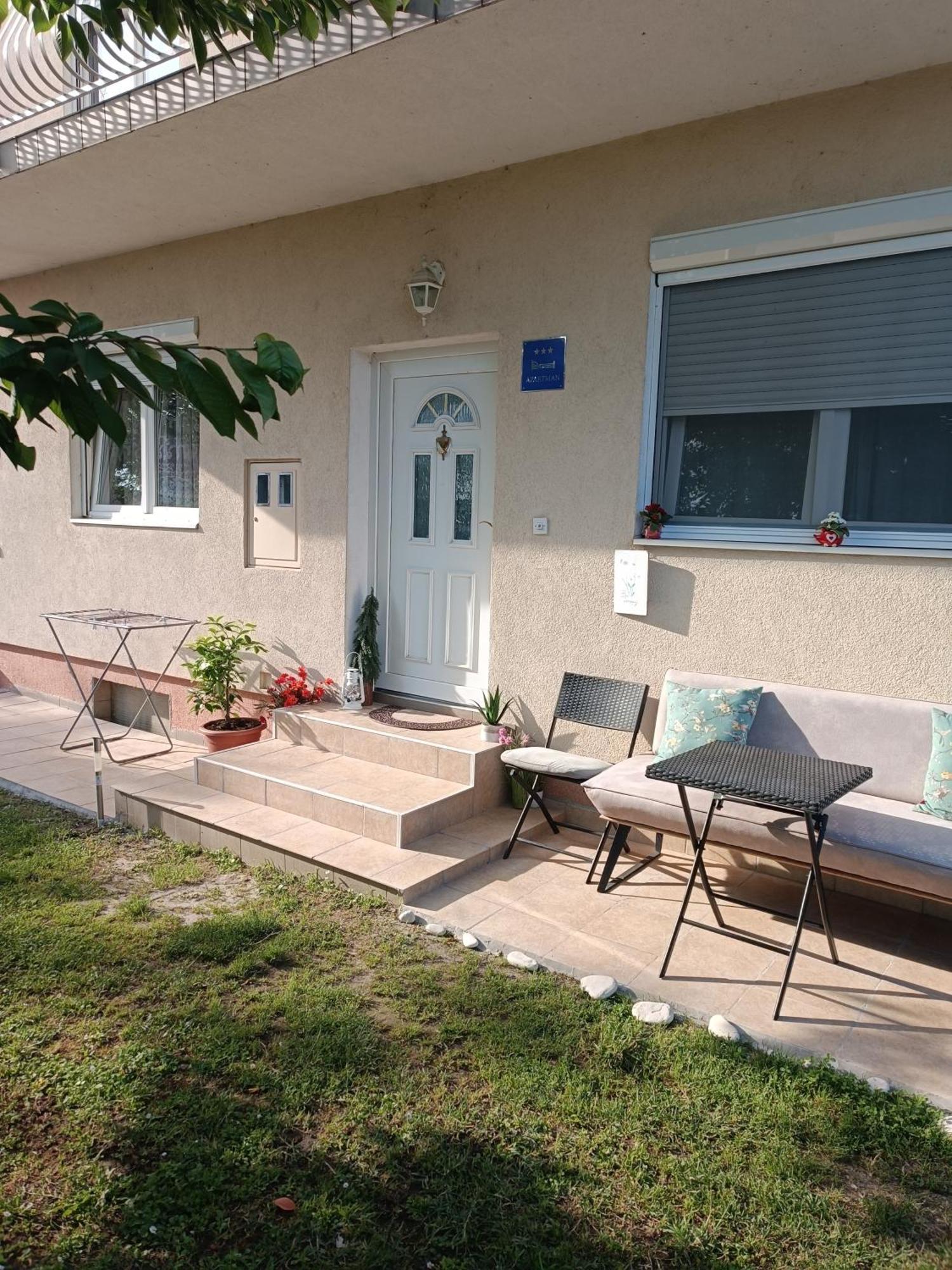 Apartman Na Jezeru 萨格勒布 外观 照片