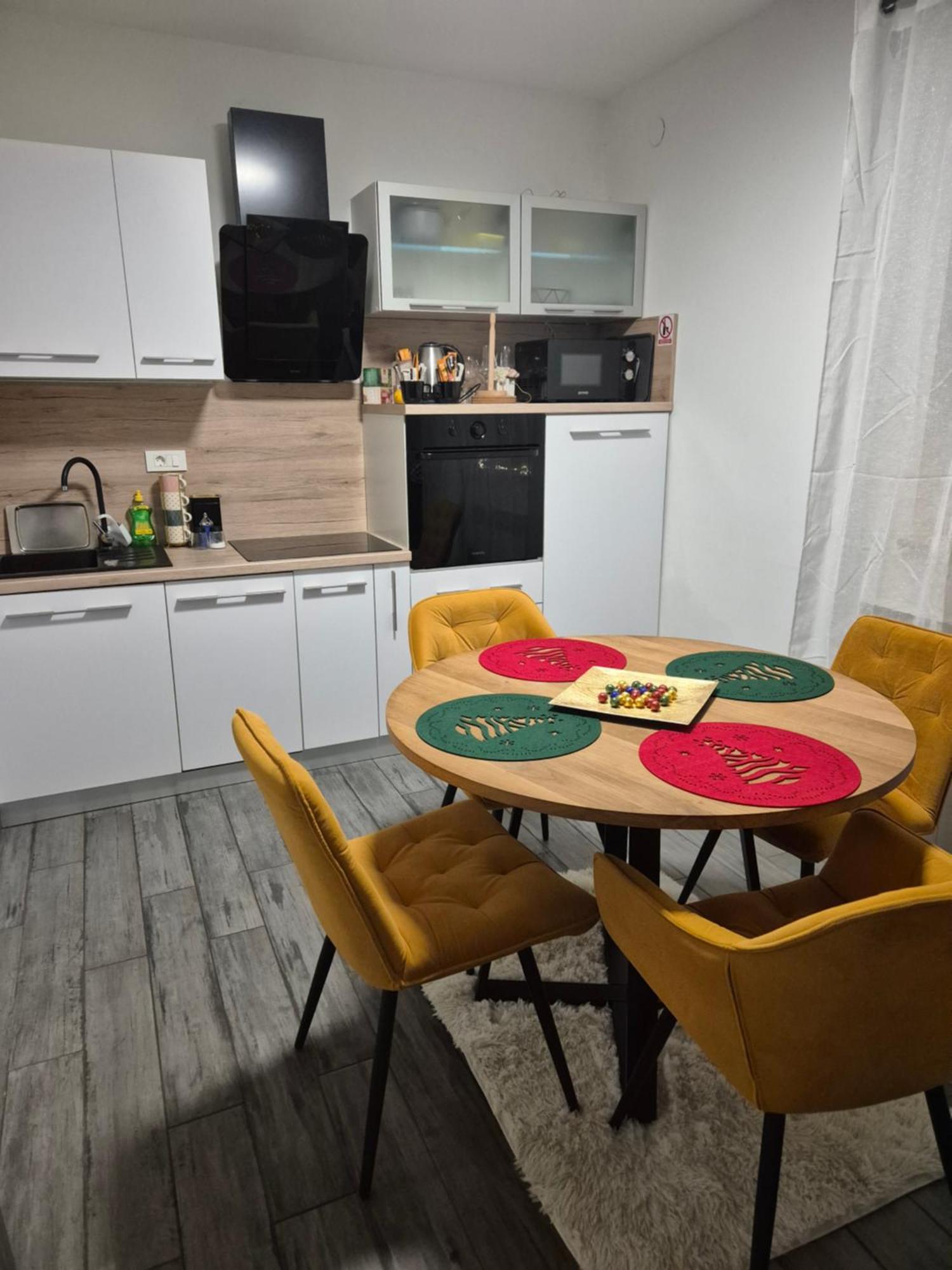 Apartman Na Jezeru 萨格勒布 外观 照片